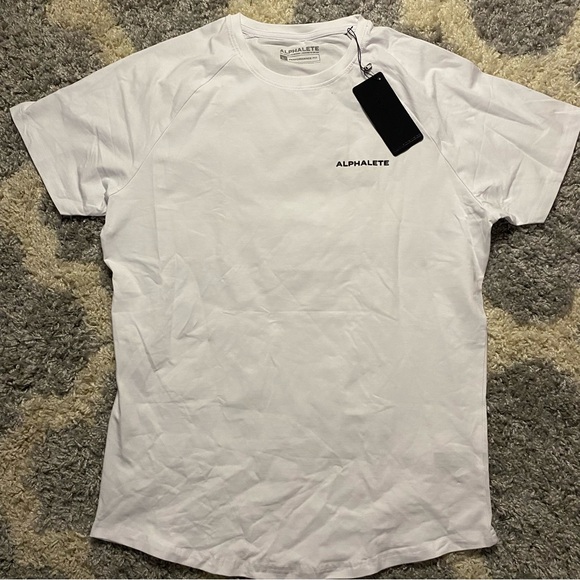 NWT Men’s Alphalete Performance Tee - Picture 1 of 3